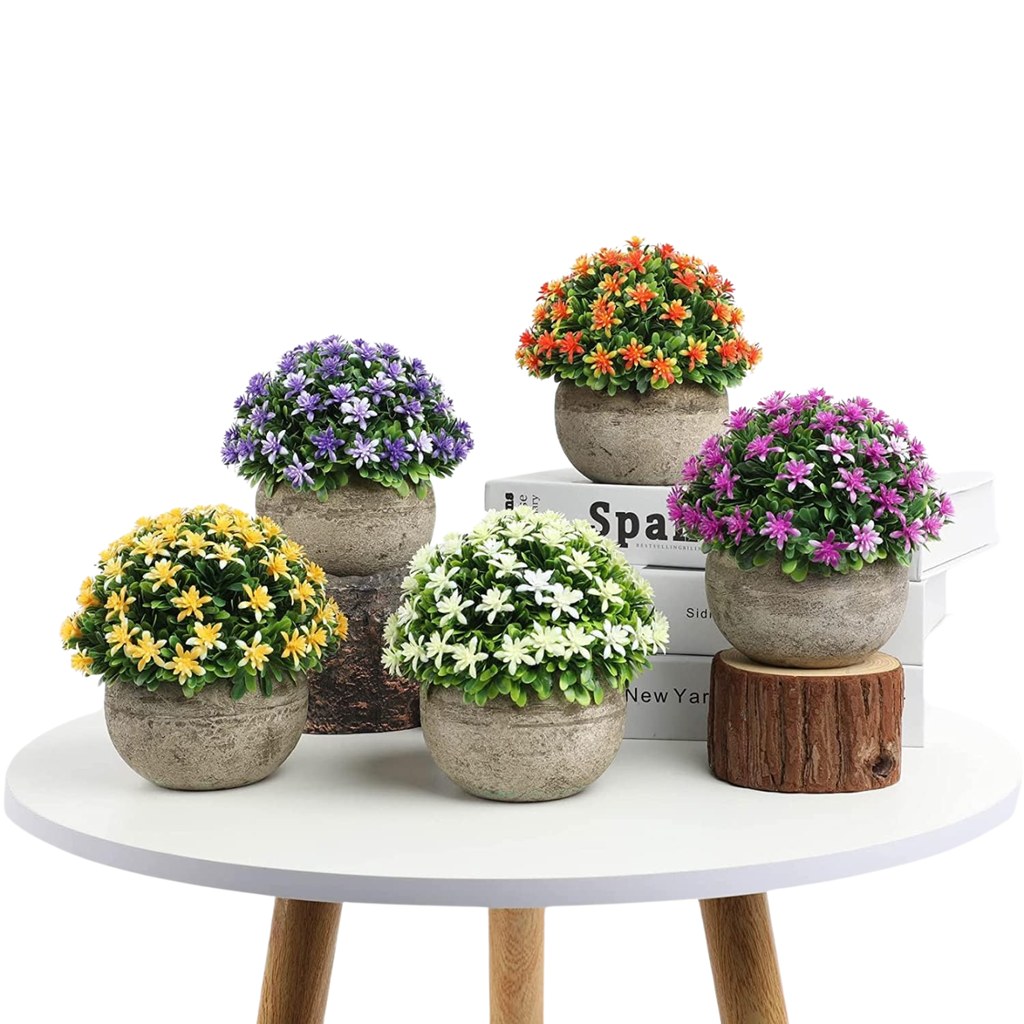 PLANTIN ARTIFICIAL PLASTICO ALEATORIO 12X12 CM